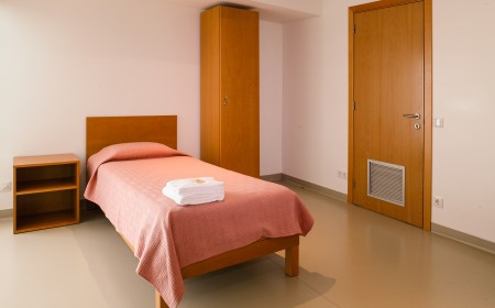 Bedrooms | Centro Pastoral